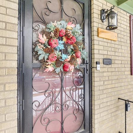 Dog-Friendly Denver Apartment With Shared Yard! ภายนอก รูปภาพ