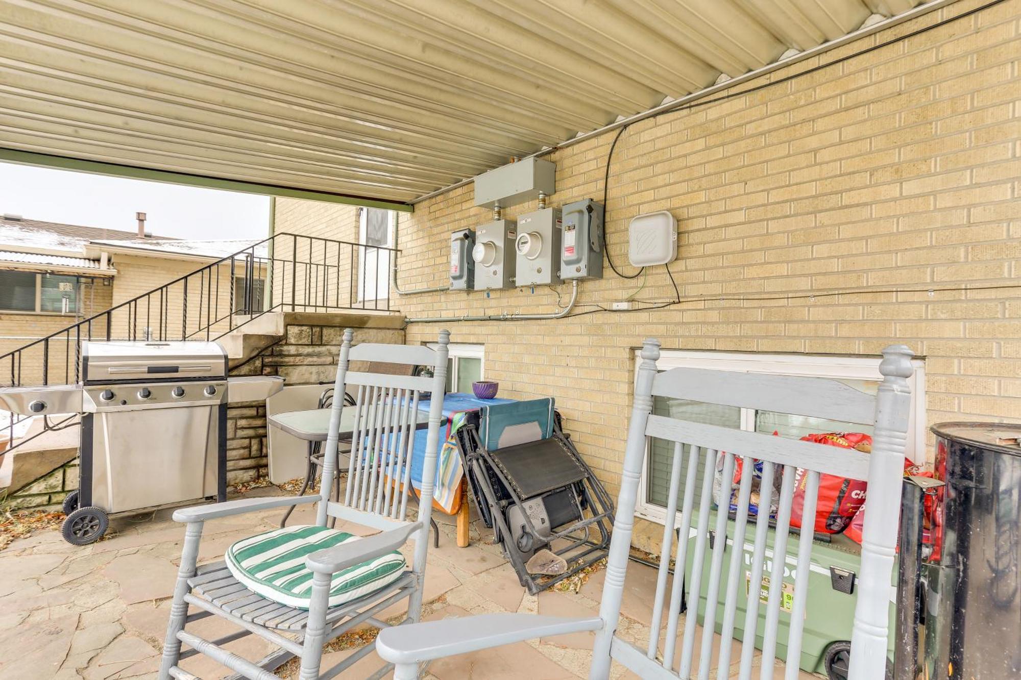 Dog-Friendly Denver Apartment With Shared Yard! ภายนอก รูปภาพ